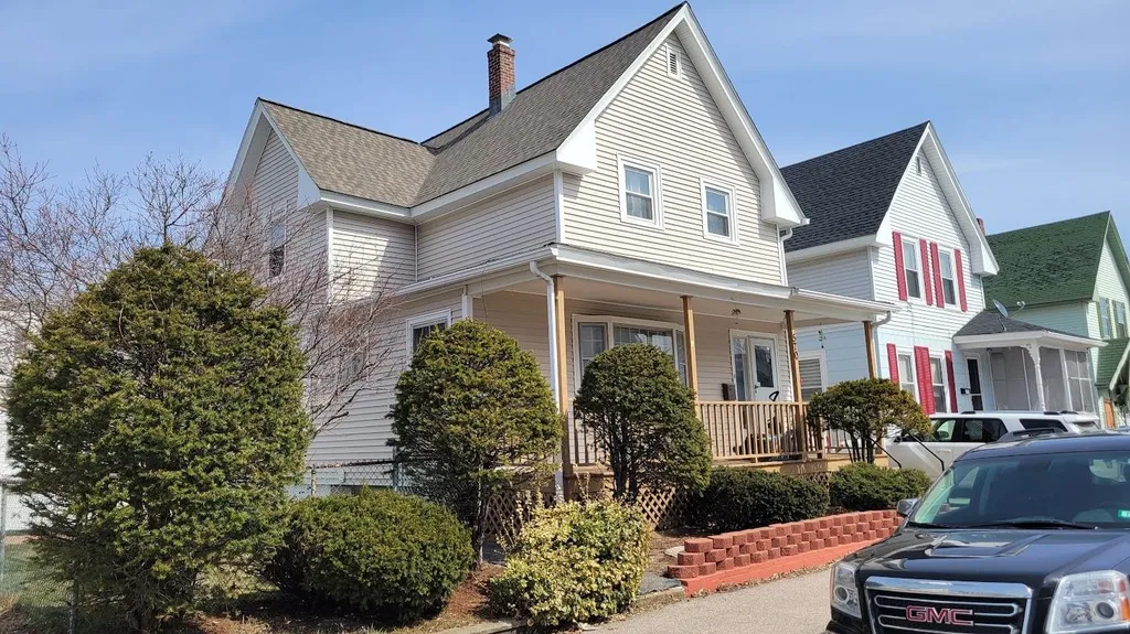 570 Cedar Street Manchester NH 03103