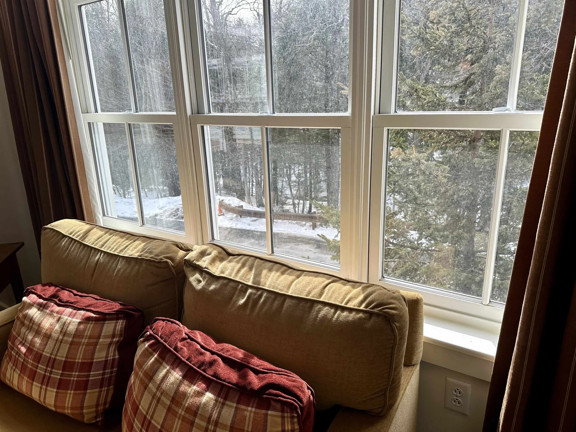 102 Forest 110 / Iii Drive Warren VT 05674