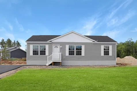 32 Margarets Way Ossipee NH 03864