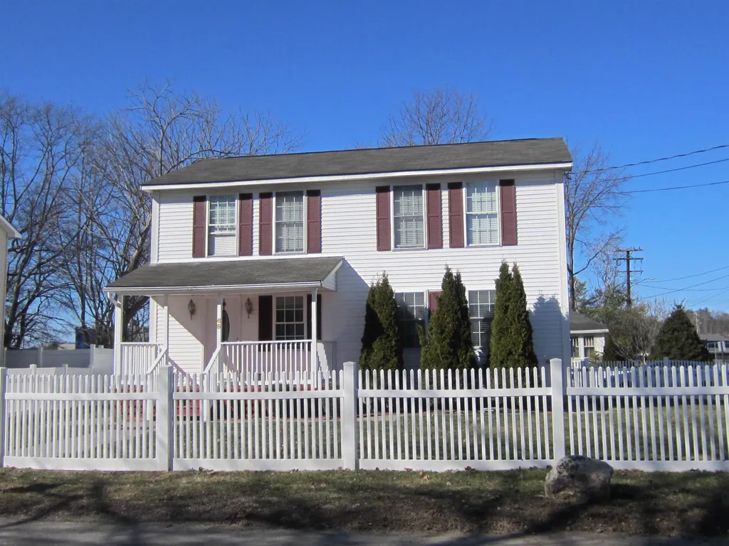 69 Greenleaf Street Manchester NH 03103