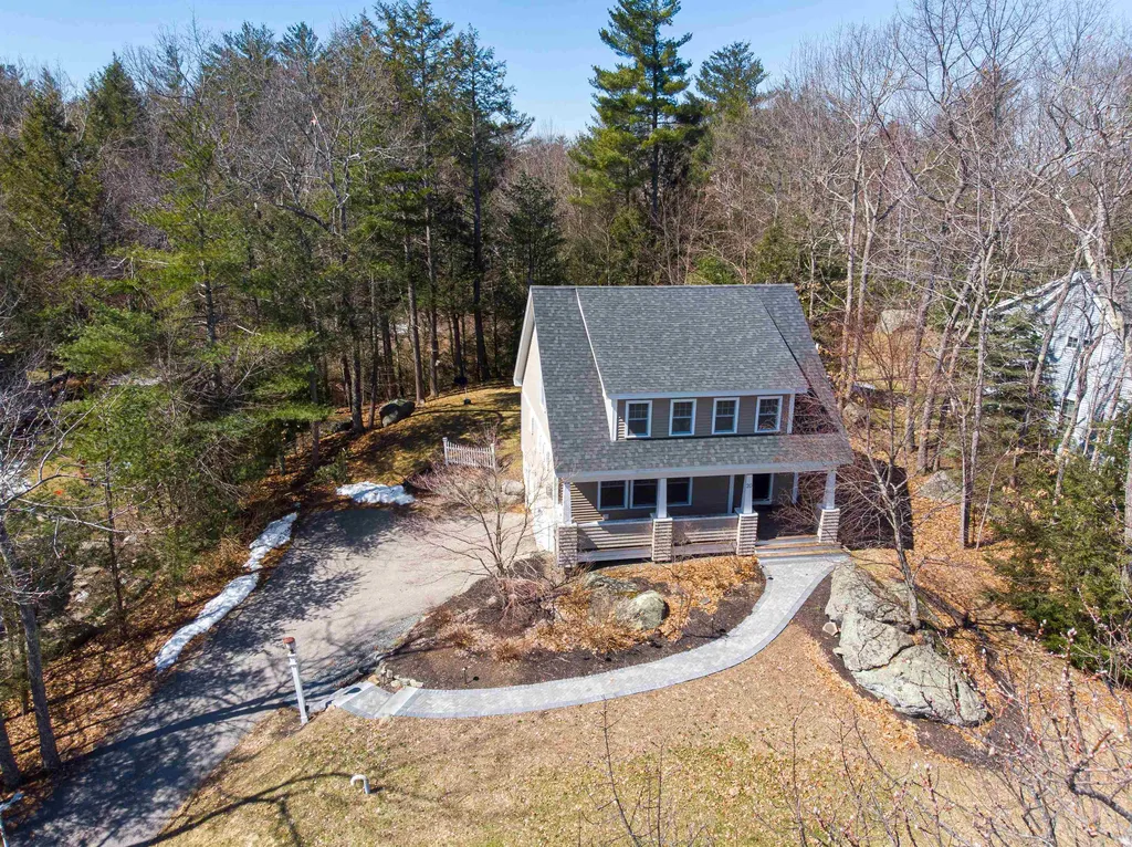 20 Wood Ridge Lane Exeter NH 03833