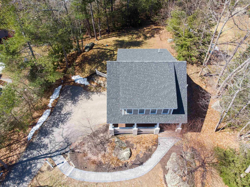 20 Wood Ridge Lane Exeter NH 03833