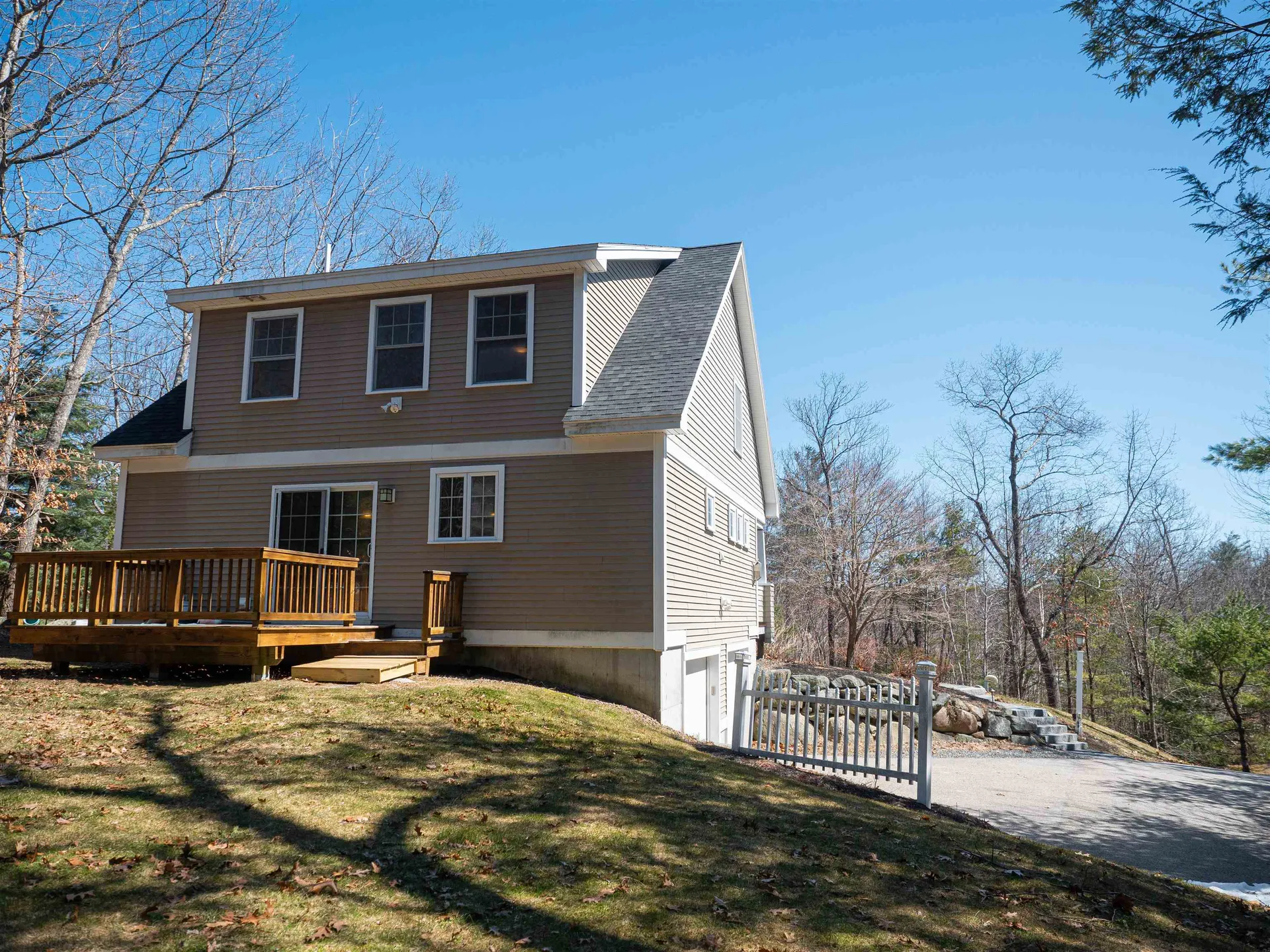 20 Wood Ridge Lane Exeter NH 03833