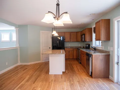 20 Wood Ridge Lane Exeter NH 03833