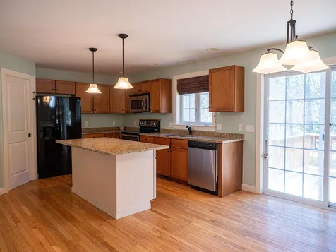 20 Wood Ridge Lane Exeter NH 03833
