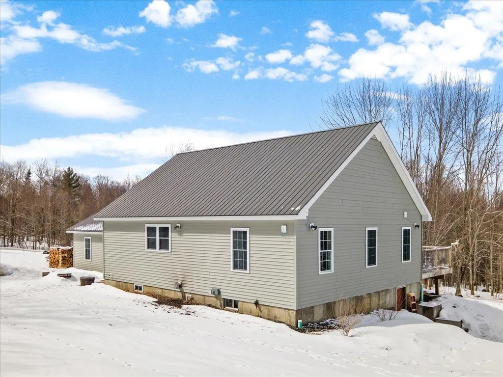 2534 Upper Road Plainfield VT 05667