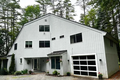 85 Longwood Drive Grantham NH 03753