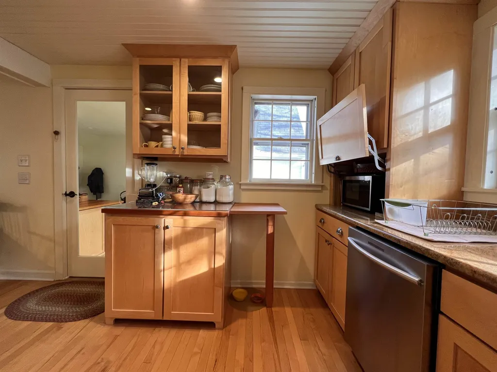 88 Greensboro Road Hanover NH 03755
