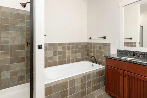 2c Riverside Terrace Lincoln NH 03251
