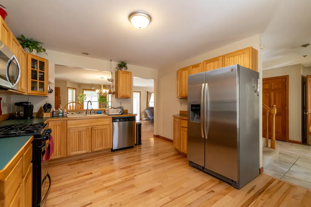 152 Melendy Road Milford NH 03055