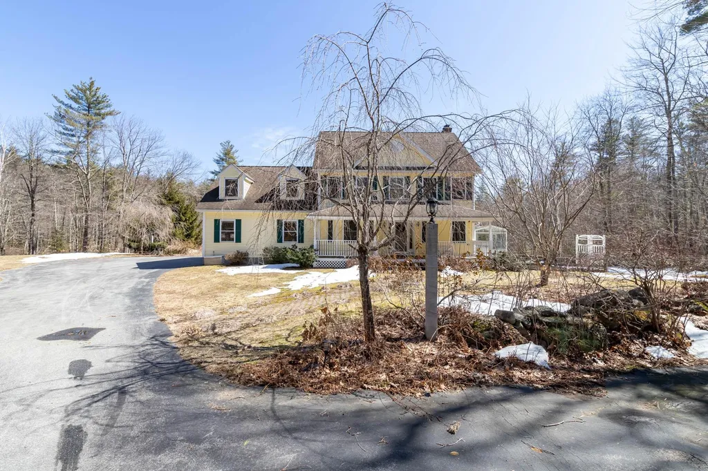152 Melendy Road Milford NH 03055