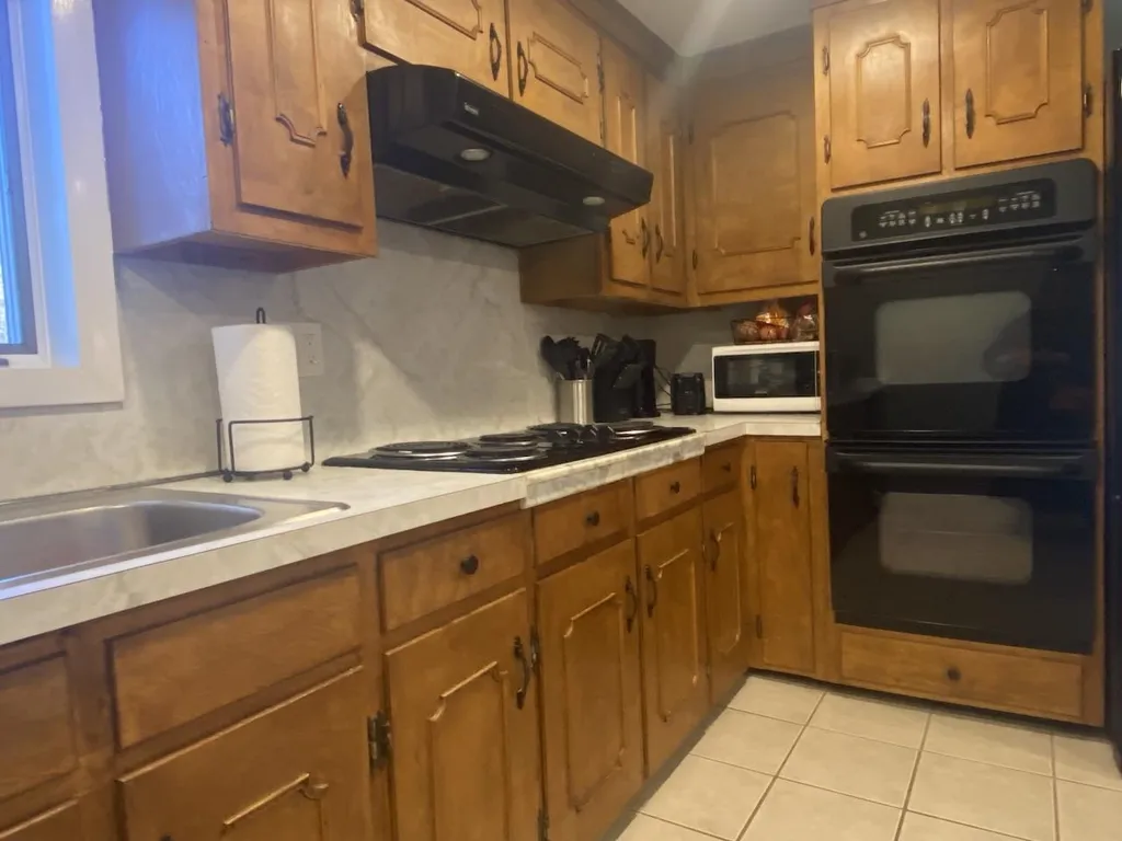 28 Old Mill Brook Road Westmoreland NH 03467