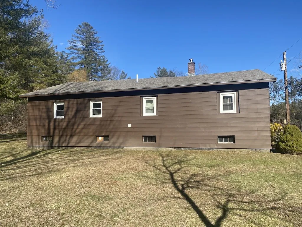 28 Old Mill Brook Road Westmoreland NH 03467