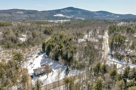16 Morgan Way Gilford NH 03249