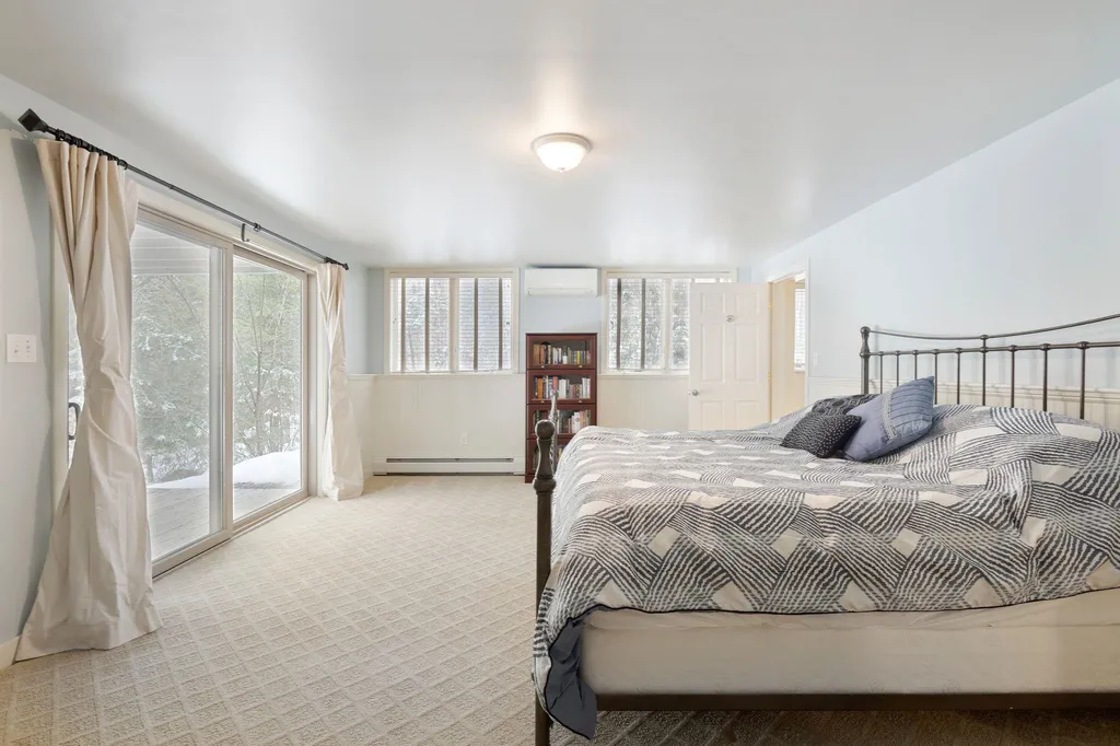 63 Anderson Pond Road Grantham NH 03753