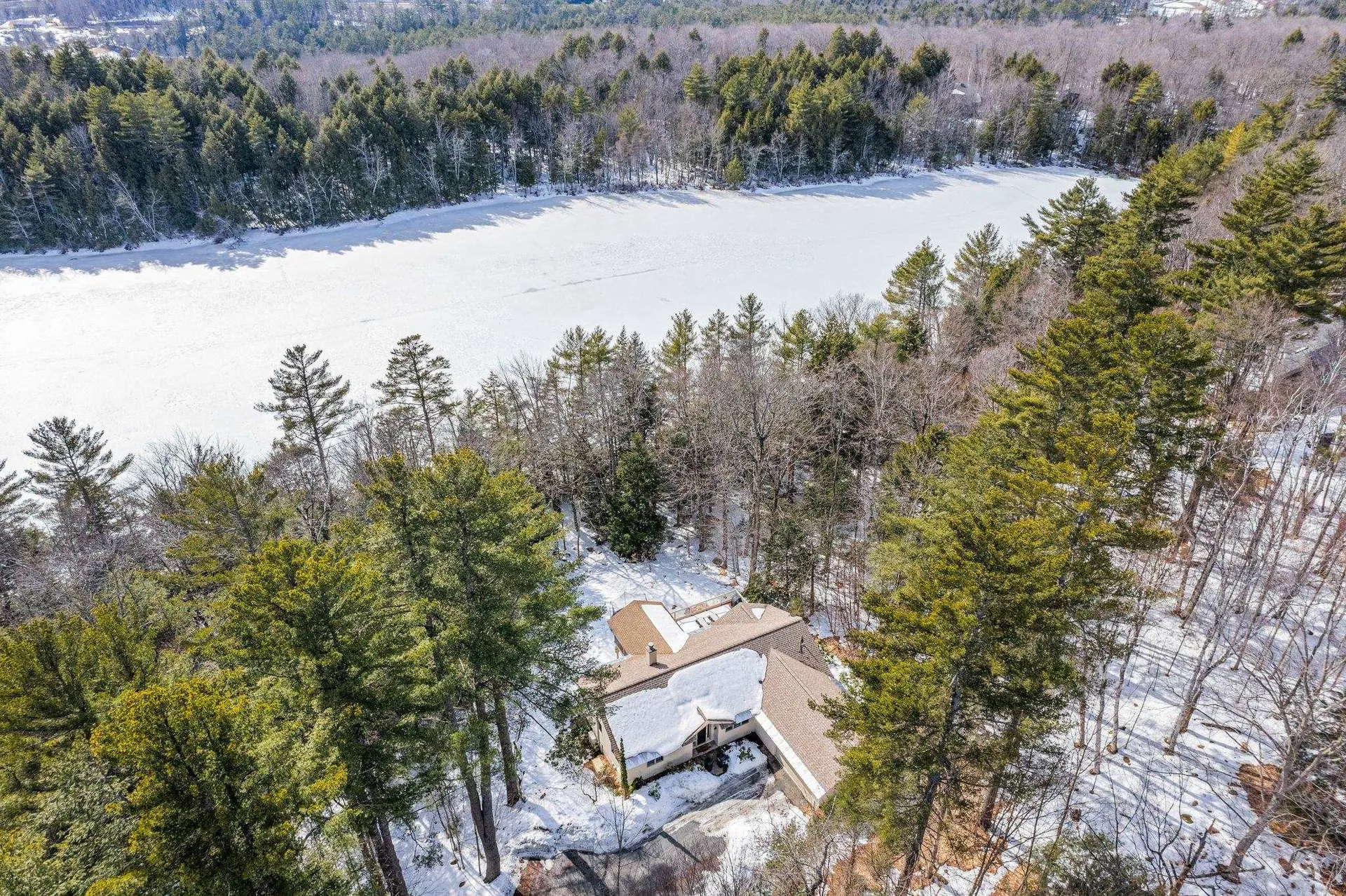 63 Anderson Pond Road Grantham NH 03753