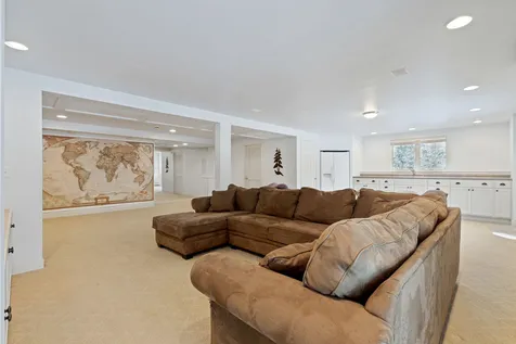 63 Anderson Pond Road Grantham NH 03753