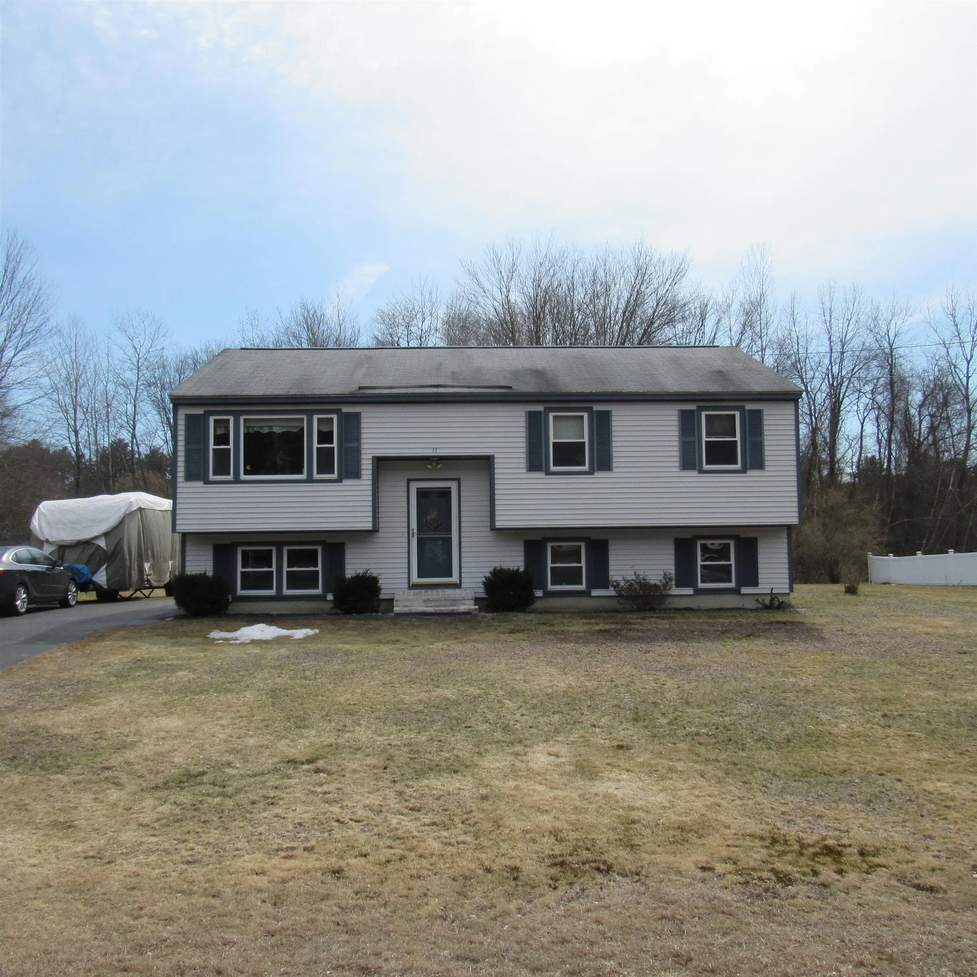 11 Melissa Drive Pembroke NH 03275
