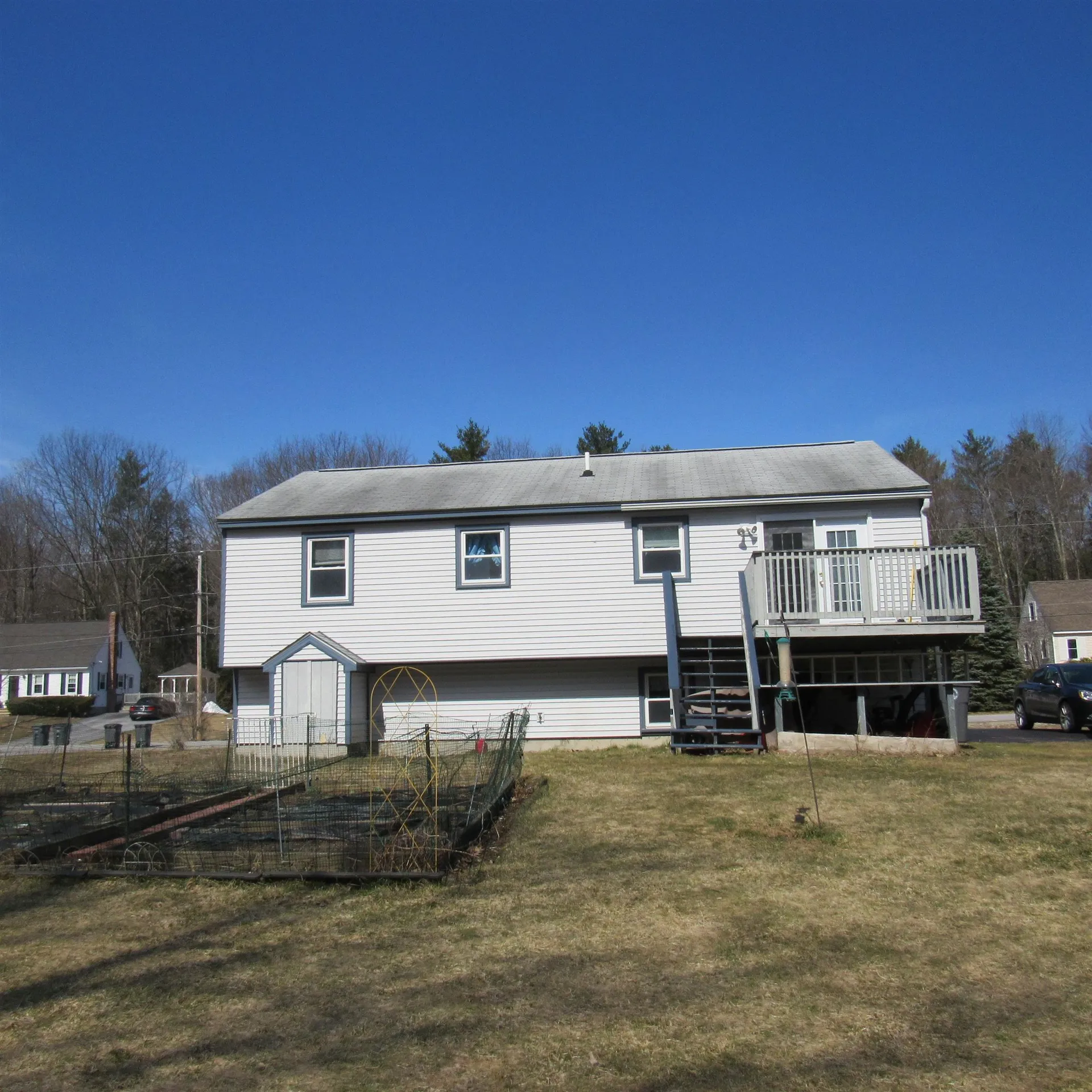 11 Melissa Drive Pembroke NH 03275