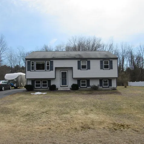 11 Melissa Drive Pembroke NH 03275