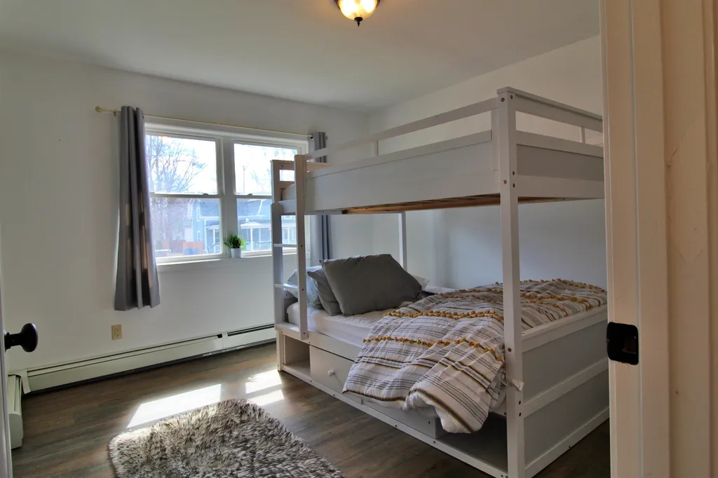 26 Lake Street Alburgh VT 05440