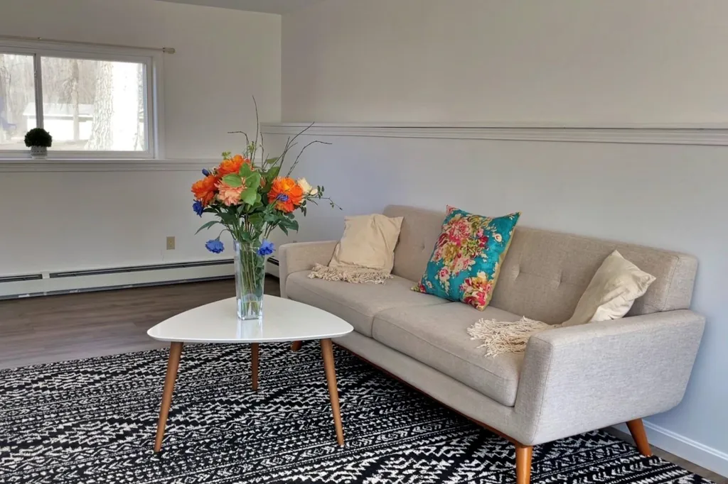 26 Lake Street Alburgh VT 05440