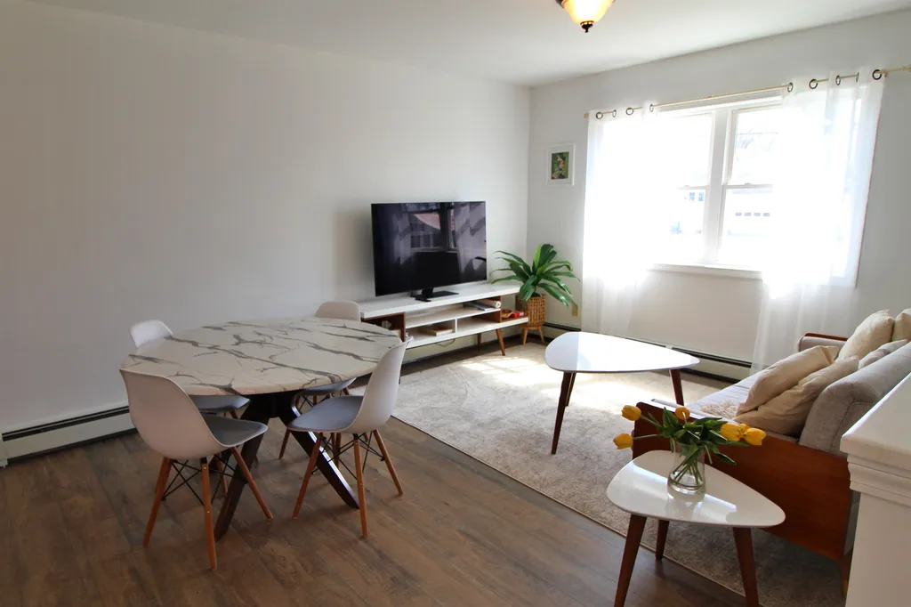 26 Lake Street Alburgh VT 05440