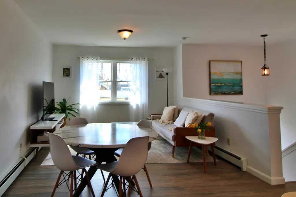 26 Lake Street Alburgh VT 05440