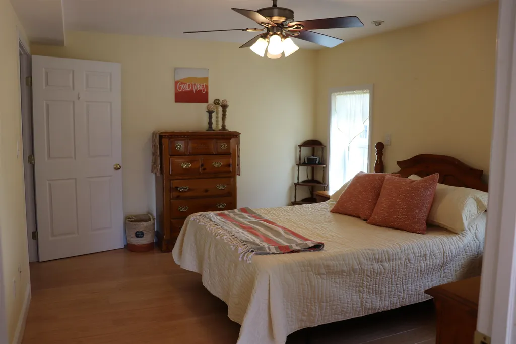 12 Summer Street Goffstown NH 03045