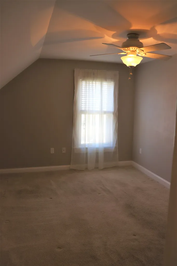 12 Summer Street Goffstown NH 03045