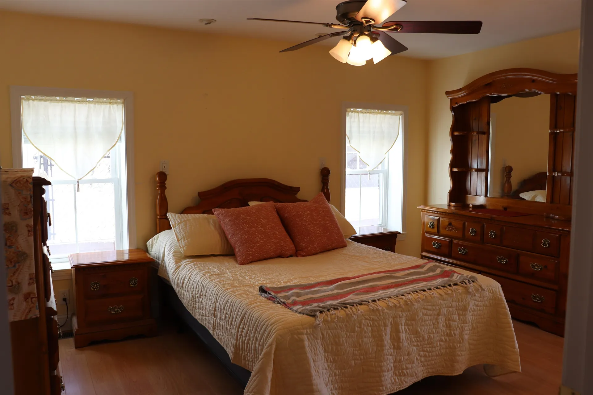 12 Summer Street Goffstown NH 03045