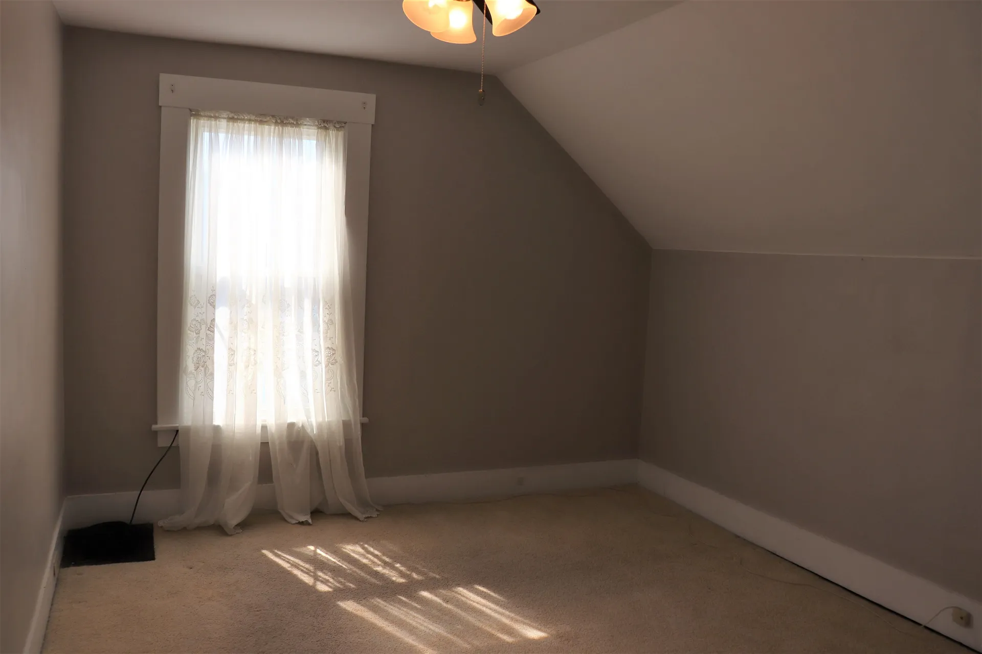 12 Summer Street Goffstown NH 03045