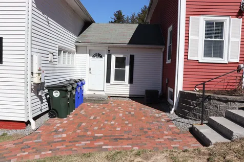 12 Summer Street Goffstown NH 03045