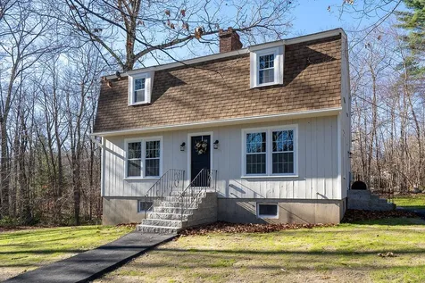 3 Tinker Road Bedford NH 03110
