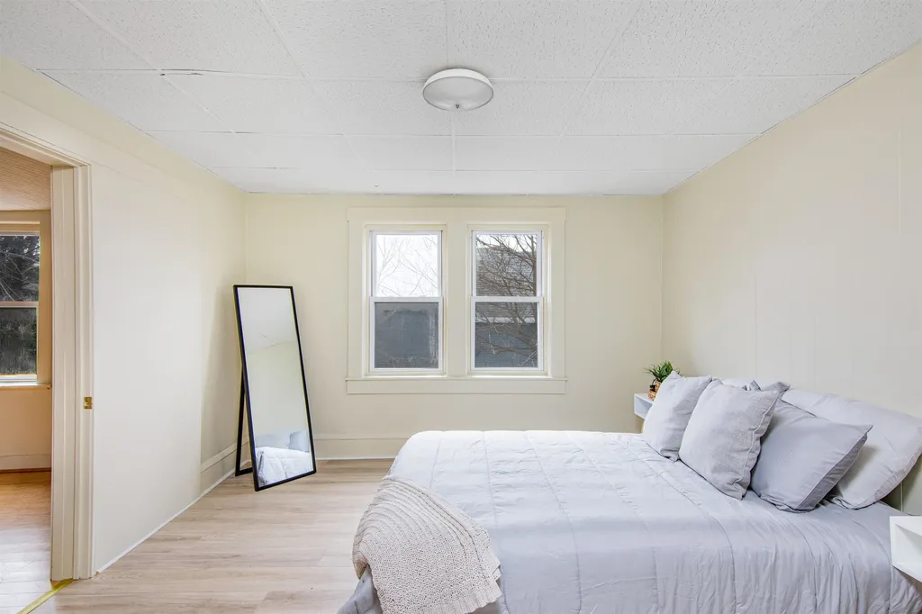 64 Hyde Street Burlington VT 05401