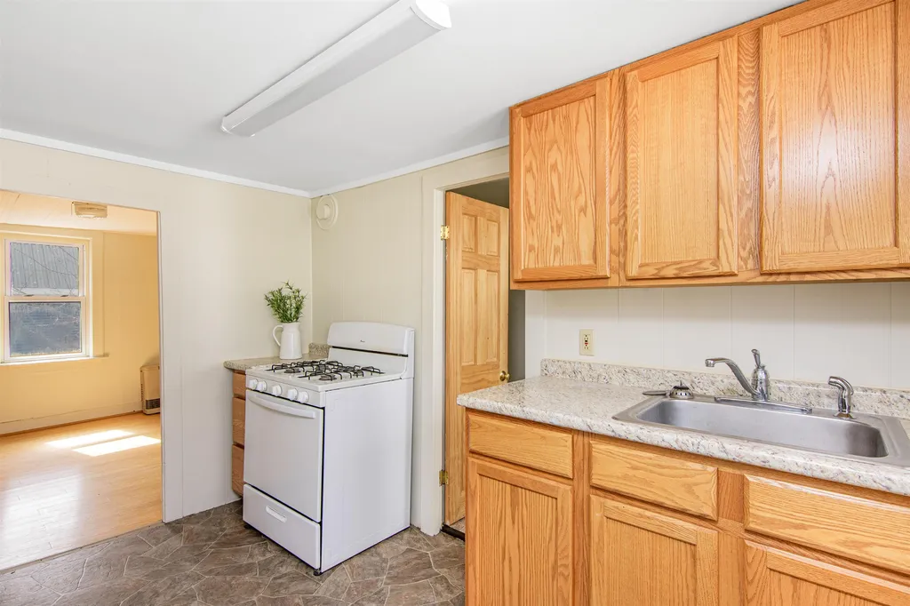 64 Hyde Street Burlington VT 05401