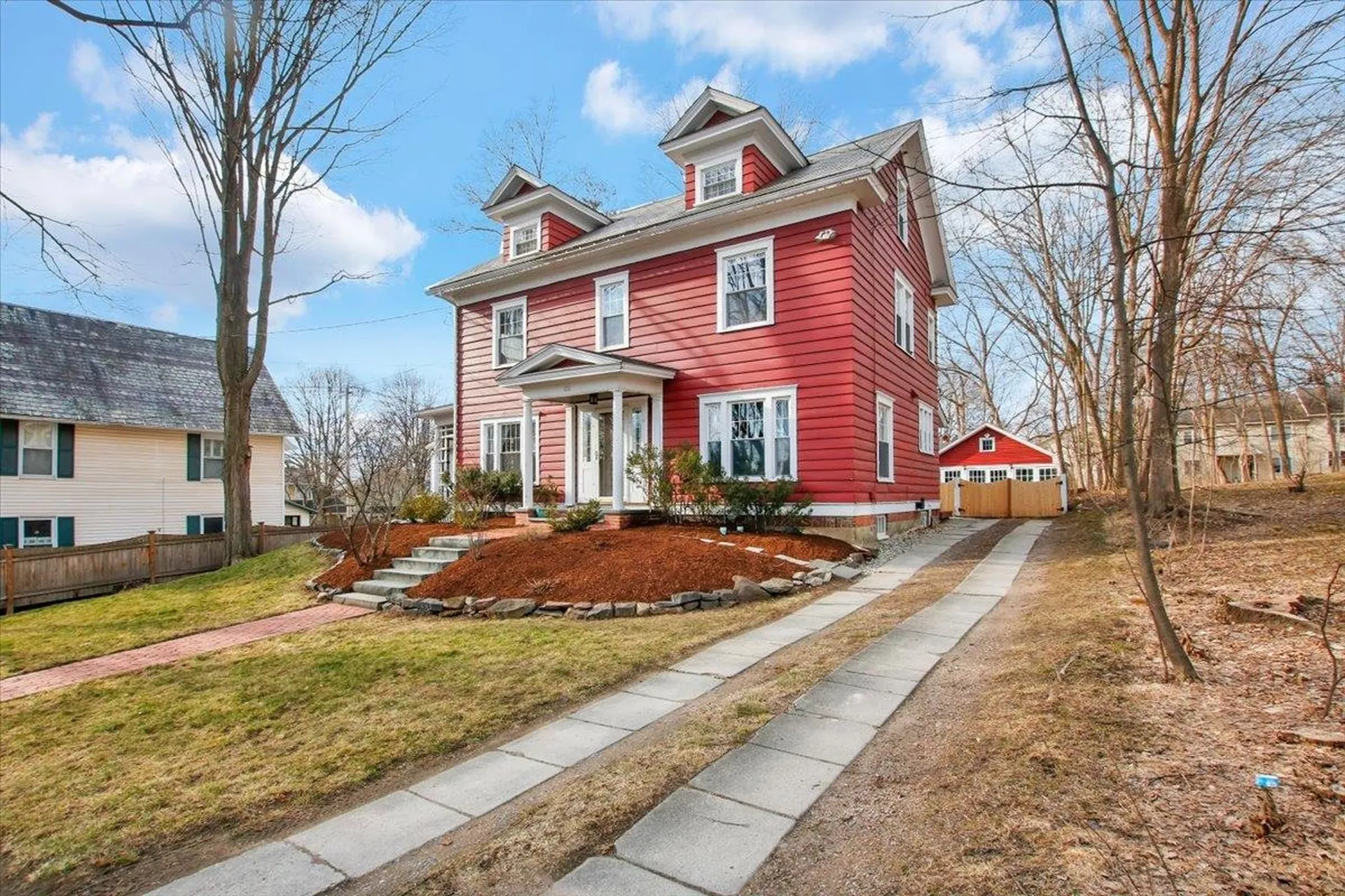 82 Adams Street Burlington VT 05401