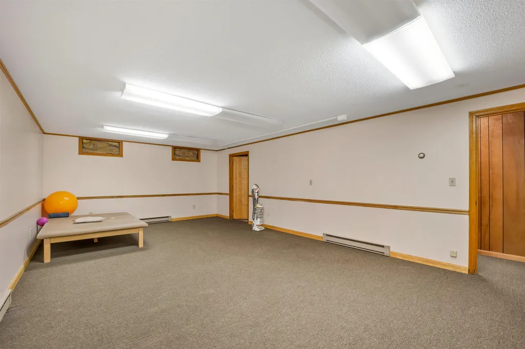 736 Hartford Avenue Hartford VT 05001