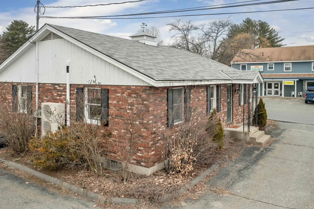 736 Hartford Avenue Hartford VT 05001