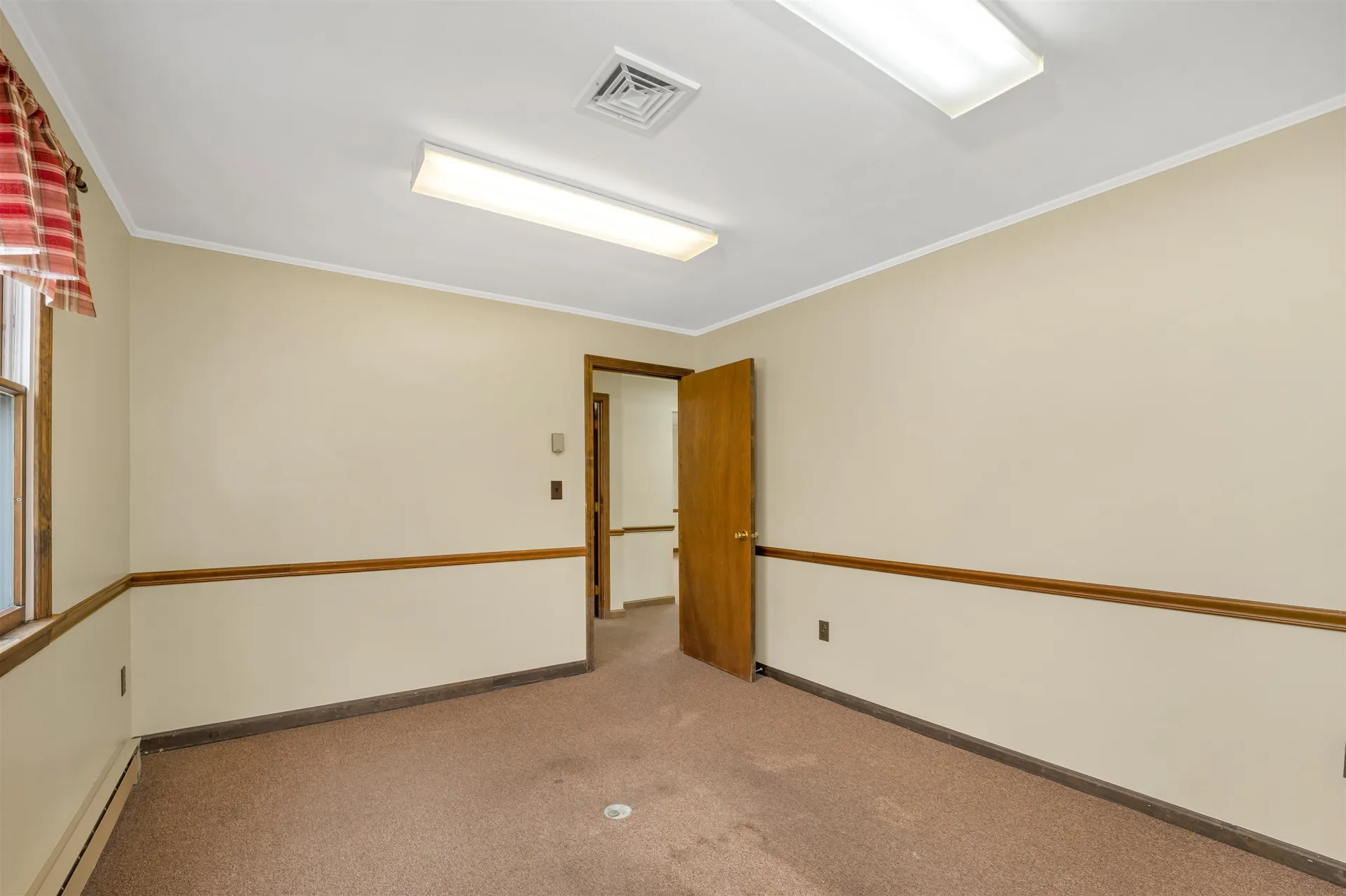 736 Hartford Avenue Hartford VT 05001