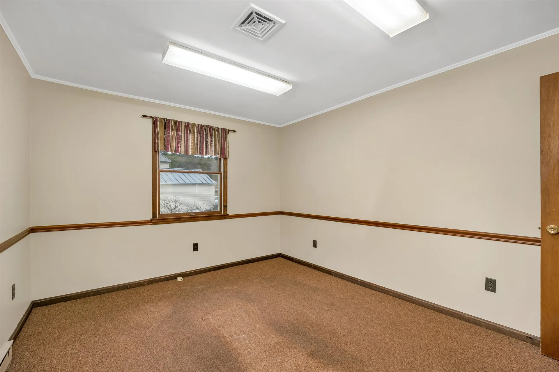 736 Hartford Avenue Hartford VT 05001