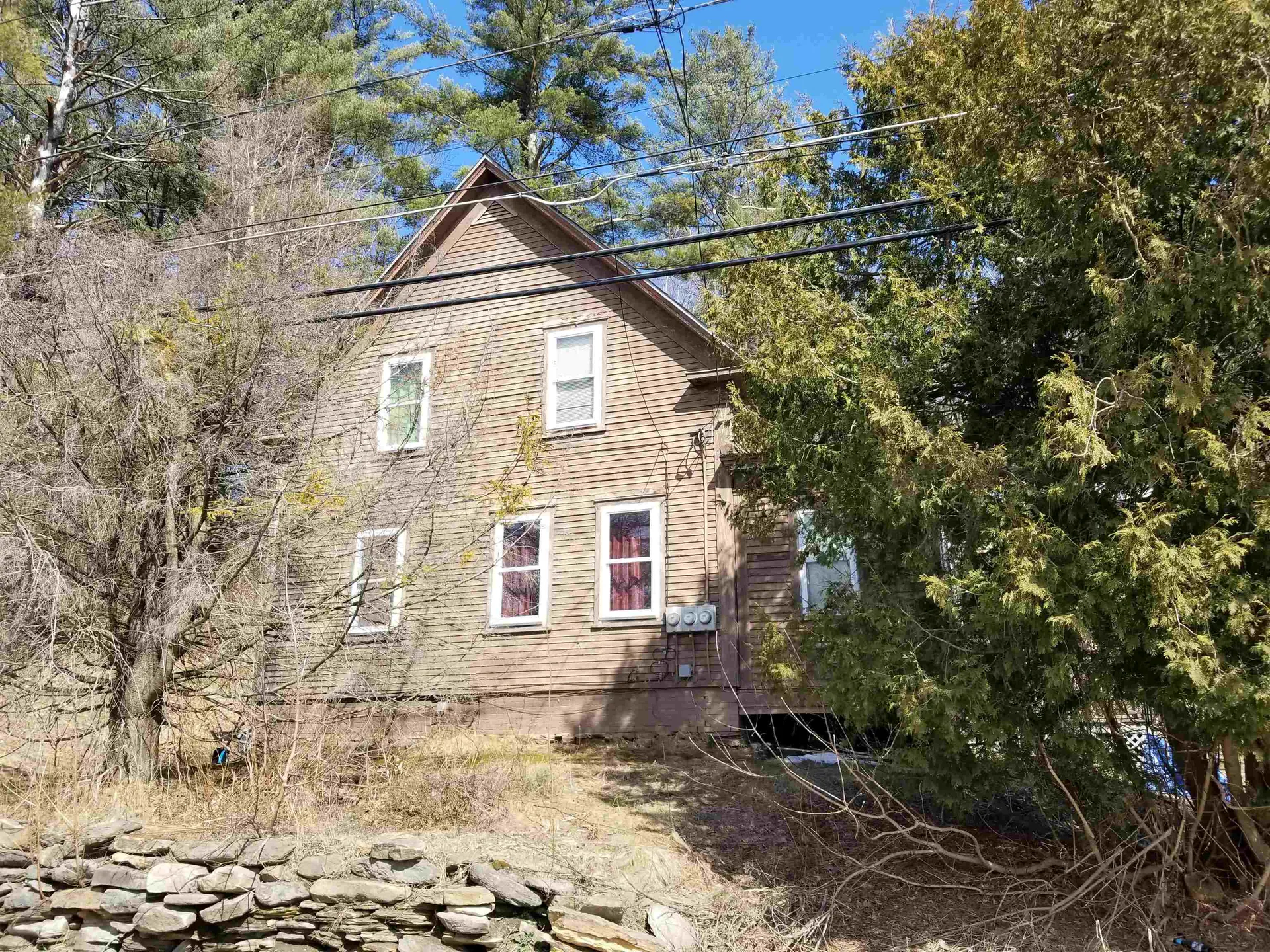107 Hanover Street Claremont NH 03743