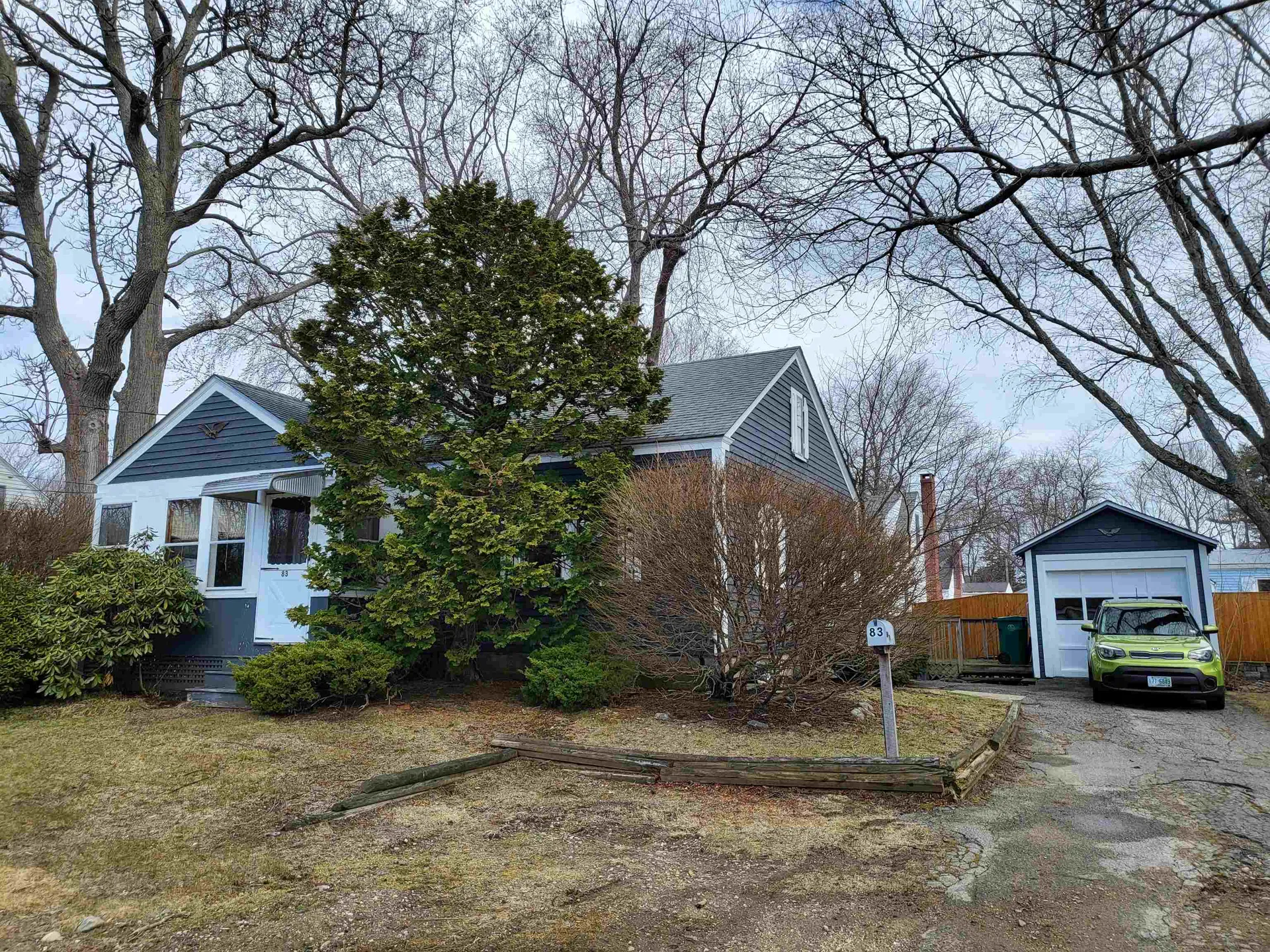 83 Dearborn Avenue Hampton NH 03842