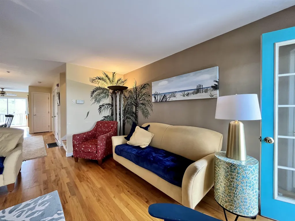 530 High Street Hampton NH 03842