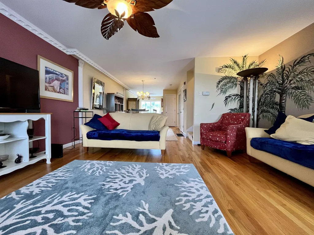 530 High Street Hampton NH 03842