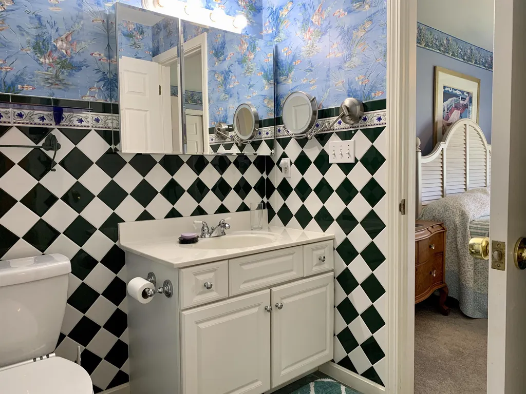 530 High Street Hampton NH 03842