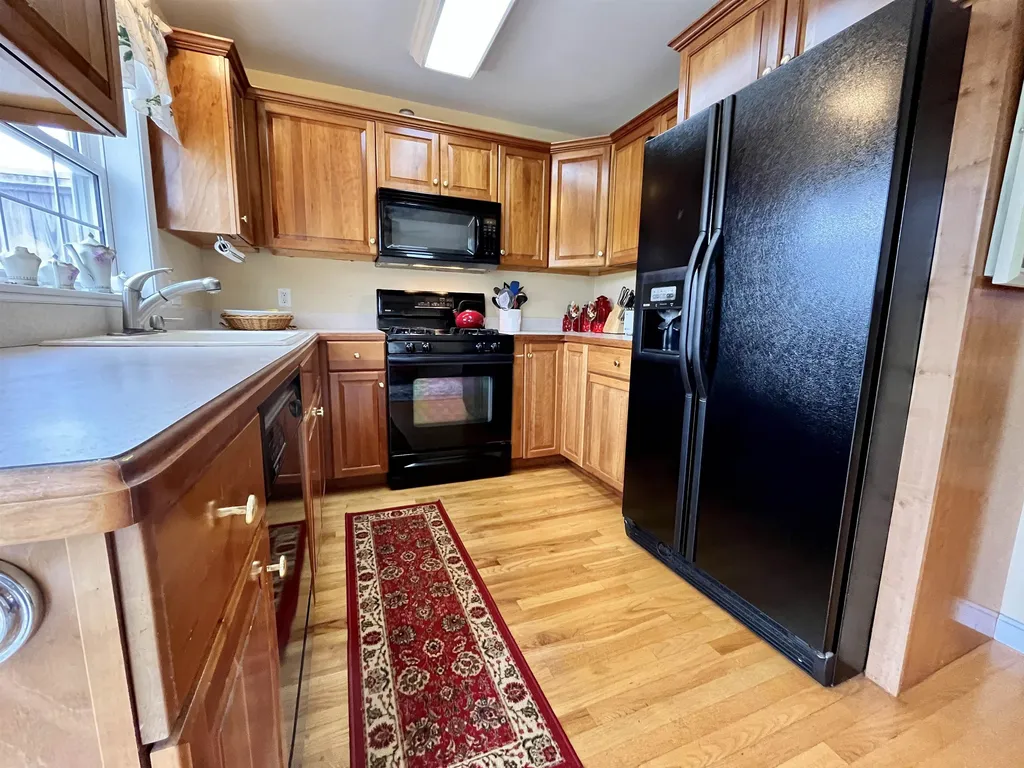 530 High Street Hampton NH 03842