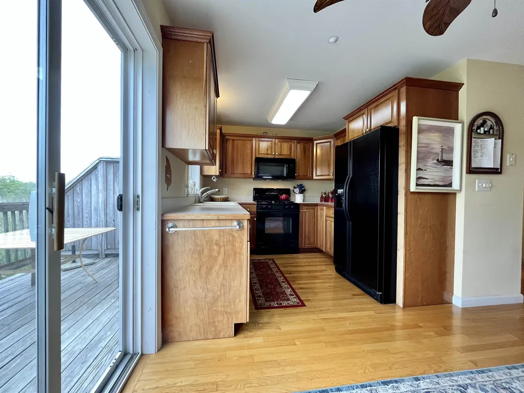 530 High Street Hampton NH 03842