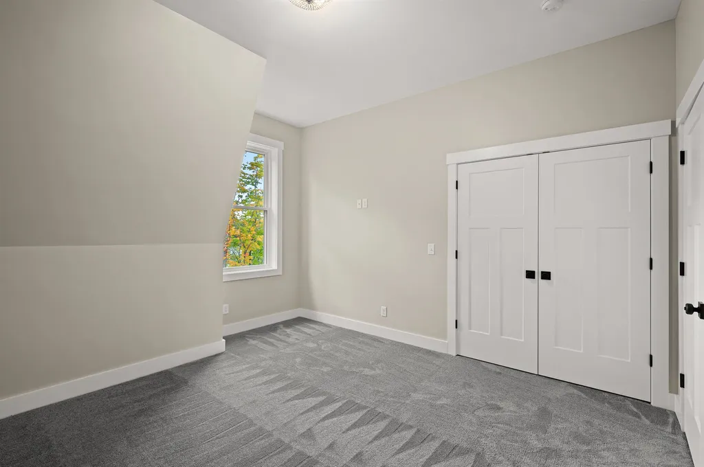 1330 Union Avenue Laconia NH 03246