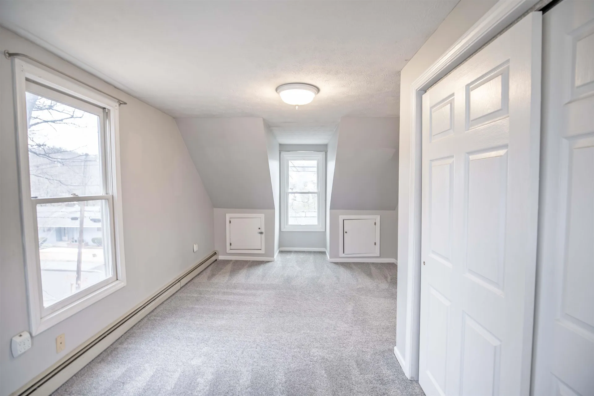 160 Kennard Road Manchester NH 03104